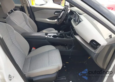 2021 Nissan Rogue Sv Intelligent Awd z USA, uszkodzony, nr VIN JN8AT3BB5MW203775